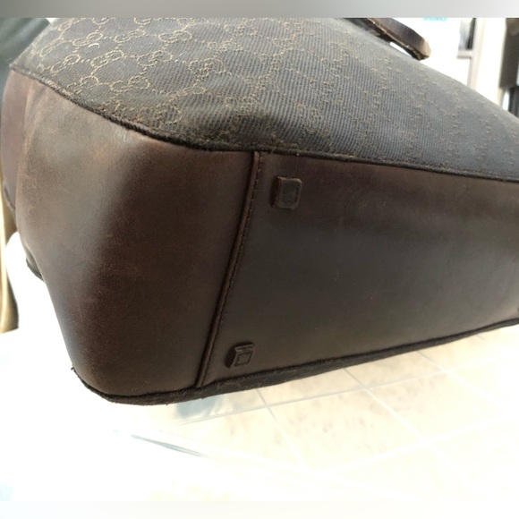 GUCCI Chocolate Denim Tote with Leather Pouch - Picture 3 of 14